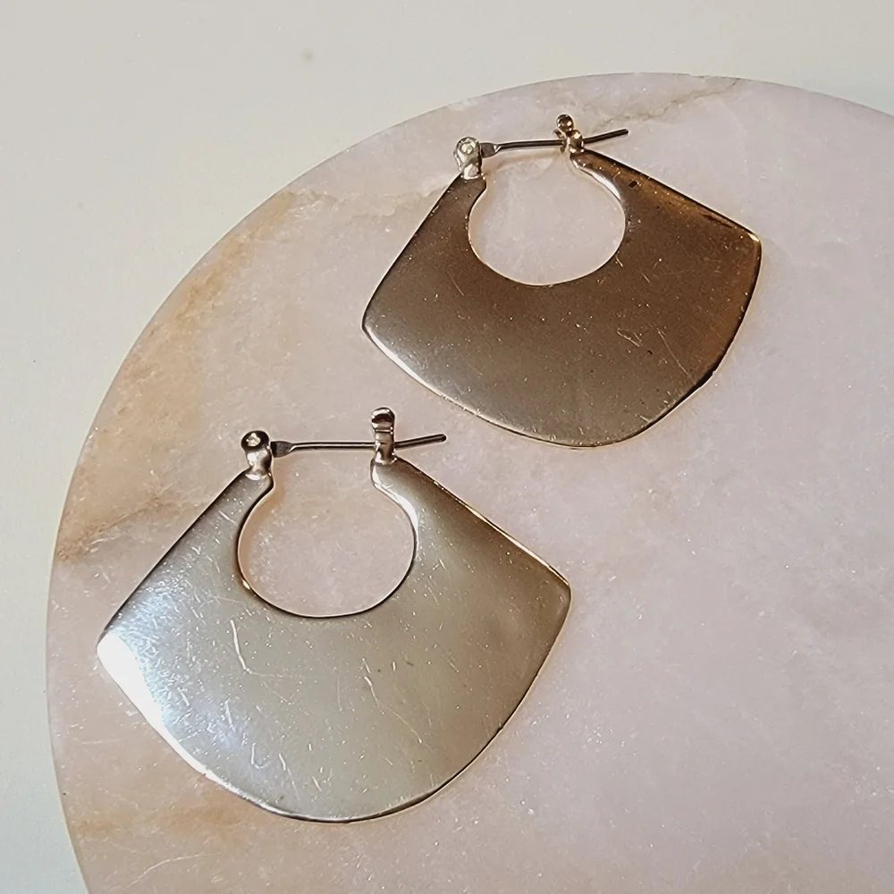 Silver Tone Disc Sweep Hoop Earrings